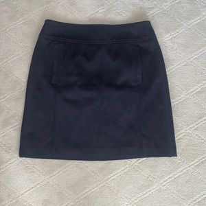 Loft skirt! Size 6!